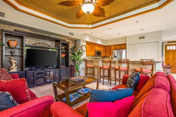 Vintage Kahuna Waikoloa Beach Villas D1